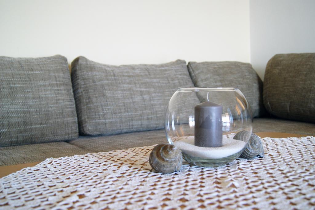 Apartmani Braco Caratan Zavala Zewnętrze zdjęcie
